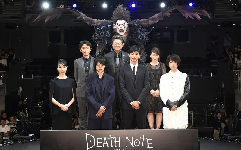 《死亡笔记本:决战新世界》日本首映,等身大「死神路克」现身